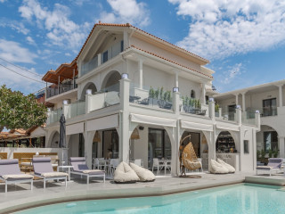 NIKON BOUTIQUE HOTEL