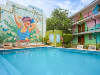 SELINA CANCUN DOWNTOWN