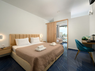 Ninos Grand Beach & Resort