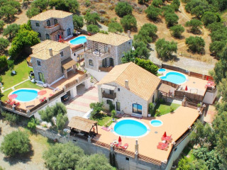 NIRIIDES VILLAS