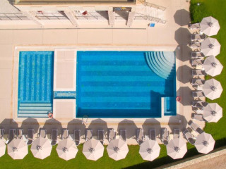 Niriides Villas