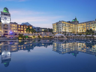 Royal Mirage Arabian Court