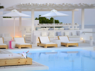 NISSAKI BOUTIQUE HOTEL