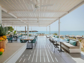 Nissi Beach Resort