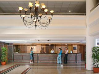 NISSIANA HOTEL & BUNGALOWS