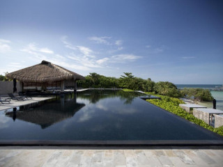Nizuc Resort & Spa