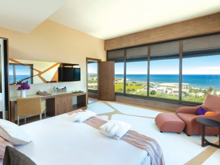 NOAH S ARK DELUXE HOTEL