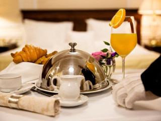 Nobil Luxury Boutique Hotel
