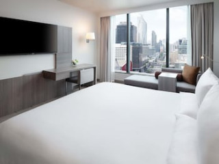 NOVOTEL BANGKOK PLATINUM