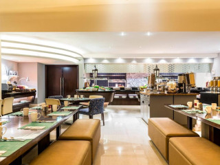 Novotel Deira City Centre