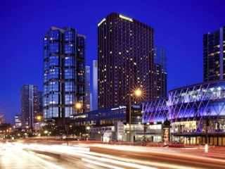 NOVOTEL PARIS CENTRE TOUR EIFFEL