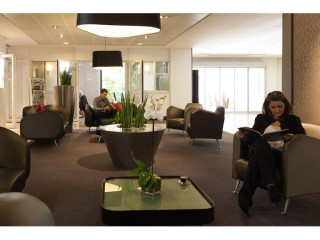 NOVOTEL PARIS LA DÉFENSE ESPLANADE