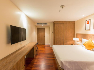 Novotel Phuket Surin Beach Resort