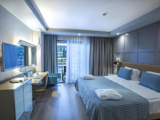 NUMA BAY EXCLUSIVE HOTEL