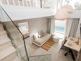 Nusa Suites & Villas