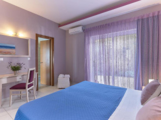 NYMPHES LUXURY APARTMENTS