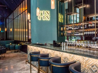 Oasia Hotel Downtown