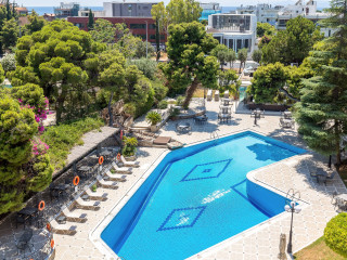 Oasis Hotel Apartments