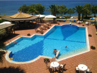 Oasis Hotel