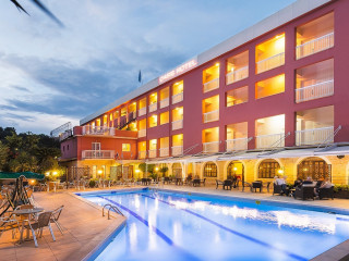 Oasis Hotel Corfu