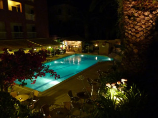 OASIS HOTEL (CORFU)