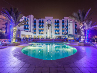 Oasis Hotel & Spa