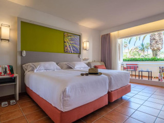 Oassium Hotel - Adults Only