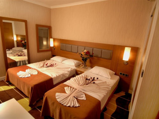 SAPHIR RESORT & SPA 