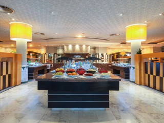 OCEANA HOTEL & SPA