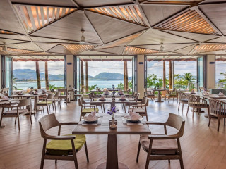 Oceanfront Beach Resort And Spa