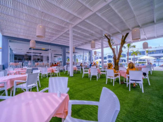 Oceanis Park Hotel