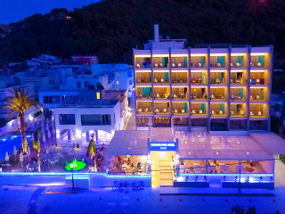 Oceanis Park Hotel