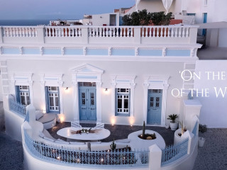 Oia Mansion