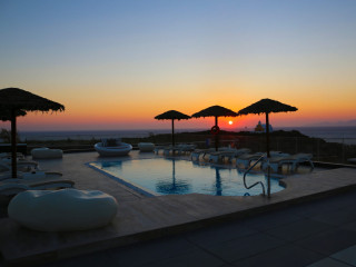 Oia Sunset Villas