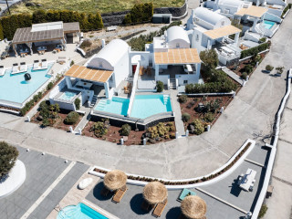 Oia Sunset Villas