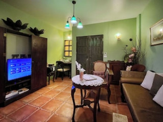 OLD CAPITAL BIKE INN (SHA)