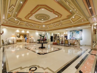 OLISSIPPO LAPA PALACE - THE LEADING HOTELS OF THE WORLD