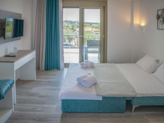 Oliva Suites