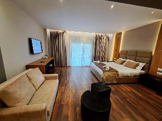 Olivia's Hill Resort