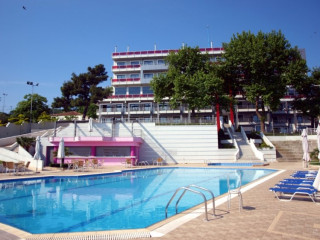 Olympus Thea Hotel