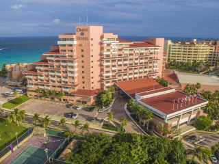 Omni Cancun Hotel & Villas