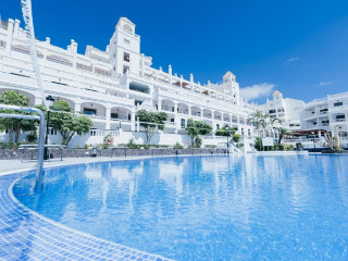 Ona Hollywood Mirage