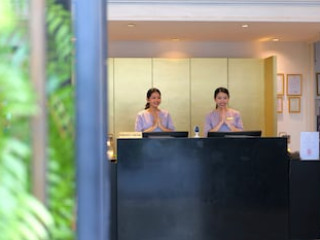 ONCE BANGKOK (SHA)