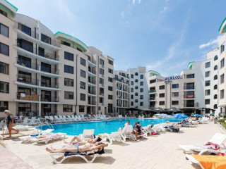 One Bedroom Apartment In Avalon Complex