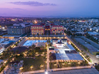 ORANGE COUNTY RESORT HOTEL BELEK