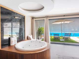 Orka Cove Hotel Penthouse And Suites