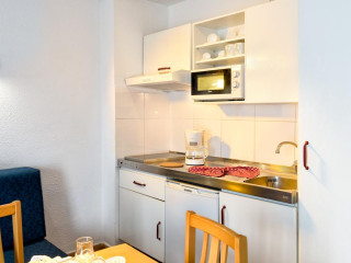 Oro Blanco Apartments