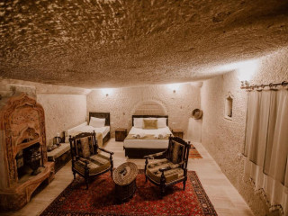 Ortahisar Cave Hotel
