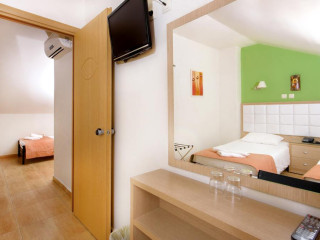 GRECOTEL PLAZA BEACH HOUSE