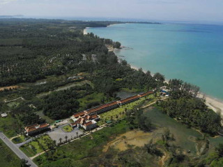 OUTRIGGER Khao Lak Beach Resort